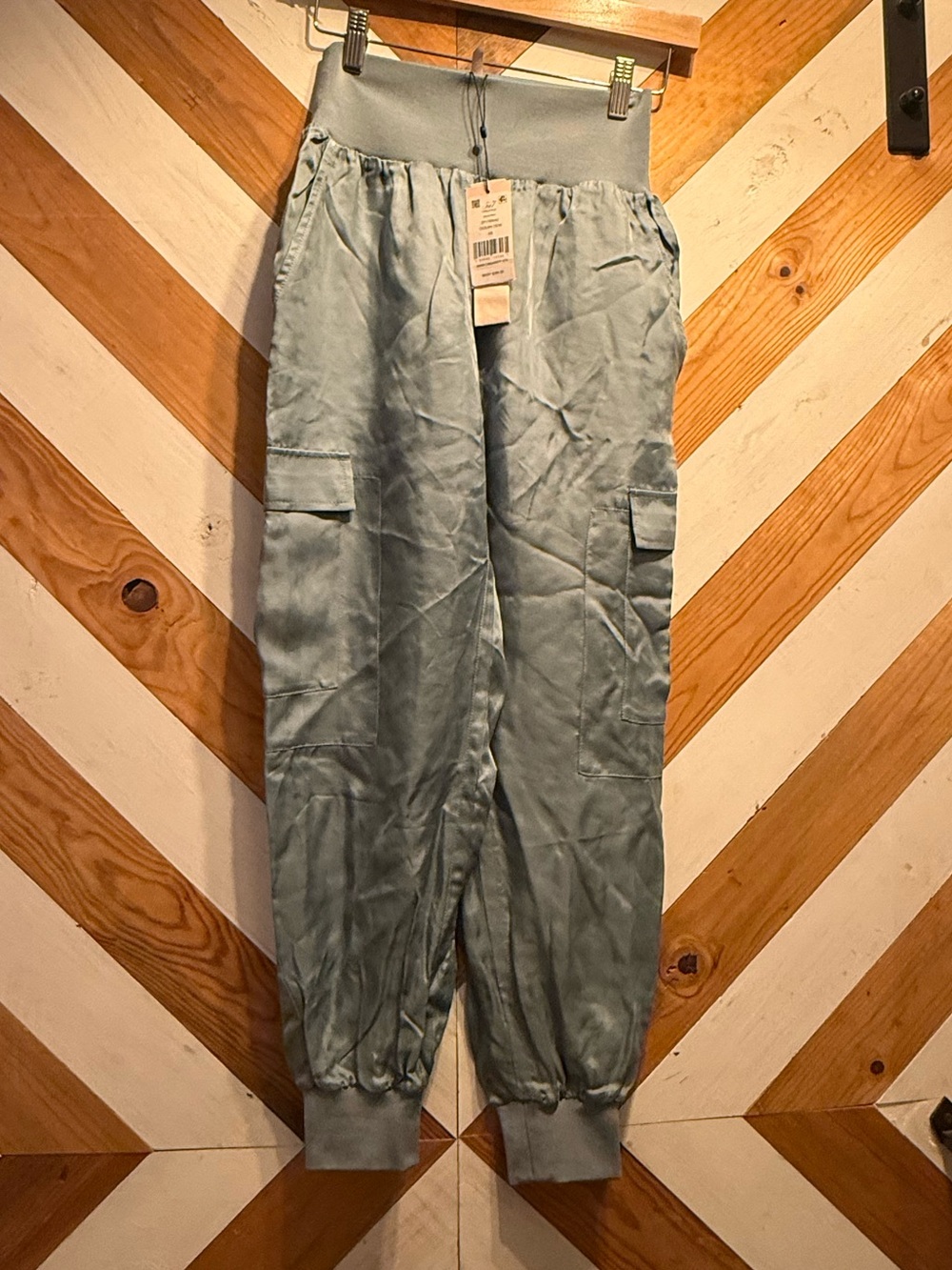 Women’s Cinq a Sept Light Blue Giles Cargo Jogger Pants